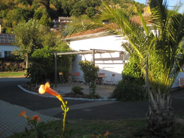 Travelers Home Hasloch  Bagian luar foto